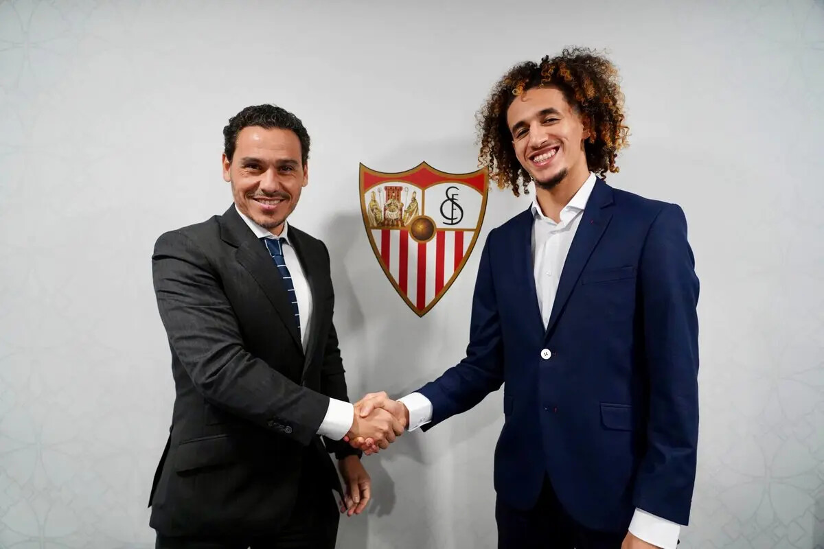 Oficial Mejbri Nuevo Jugador Del Sevilla FC Muchodeporte